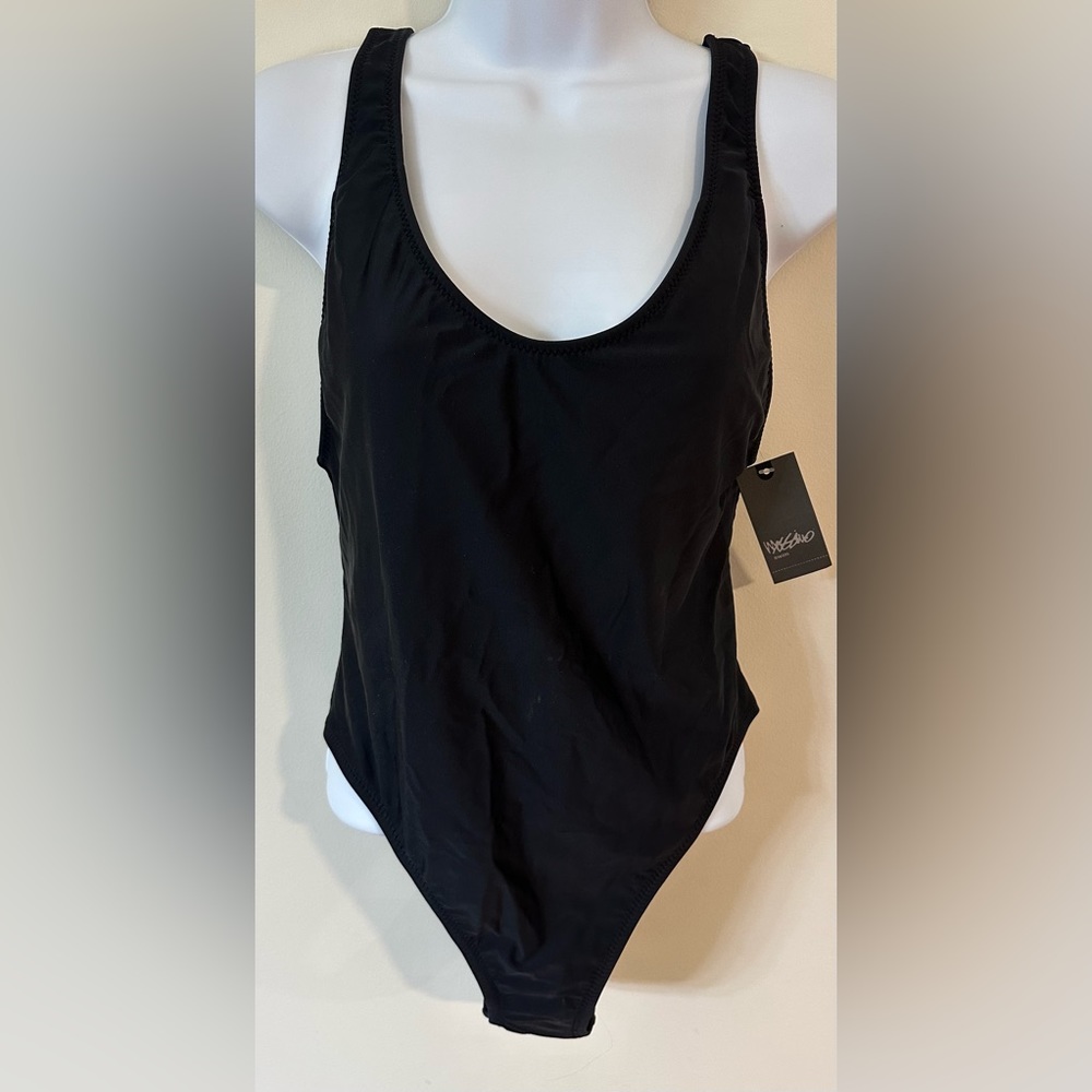 Mossimo Womens Black One Piece Swimsuit NWT Size Large
